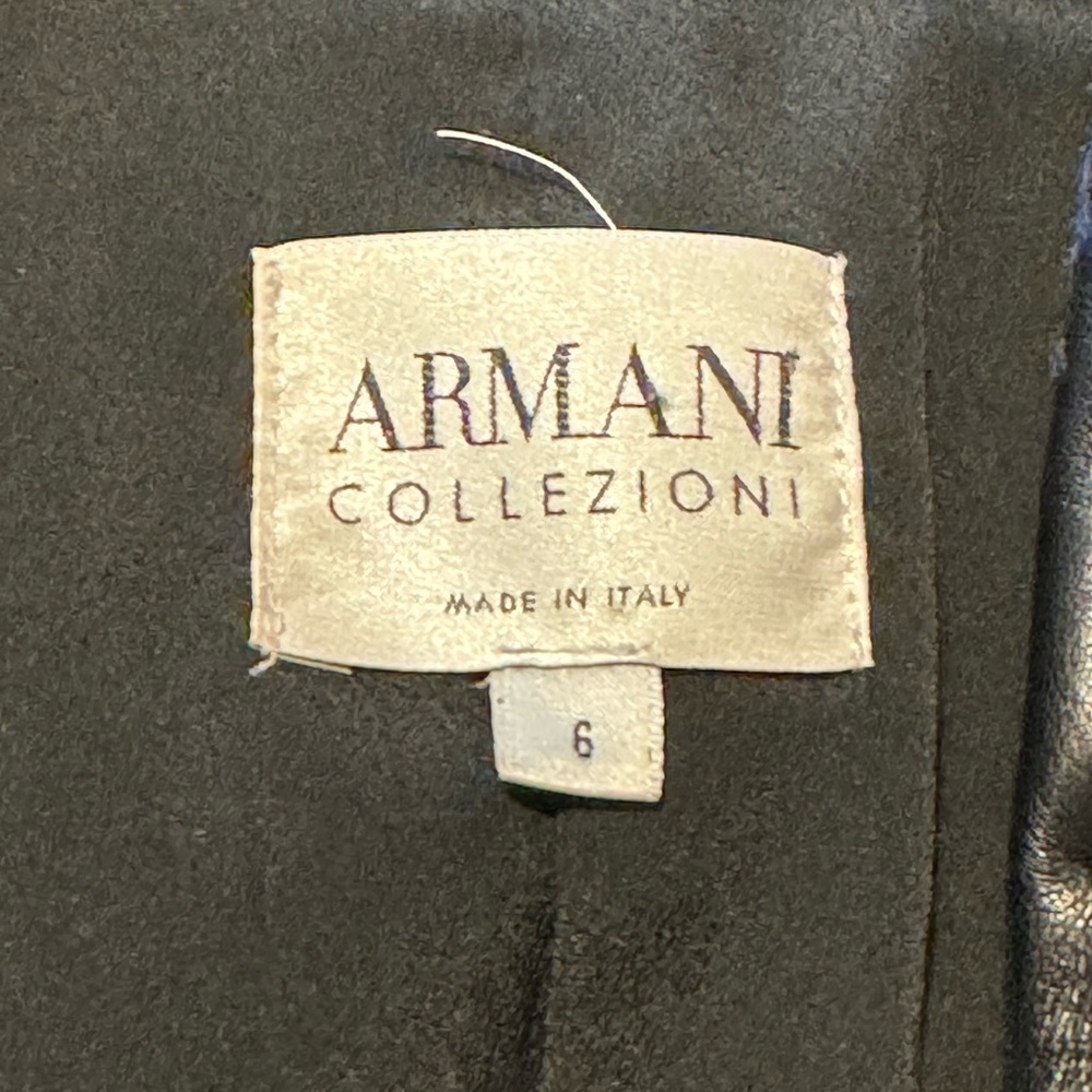 jacket - Picture 3 of 3